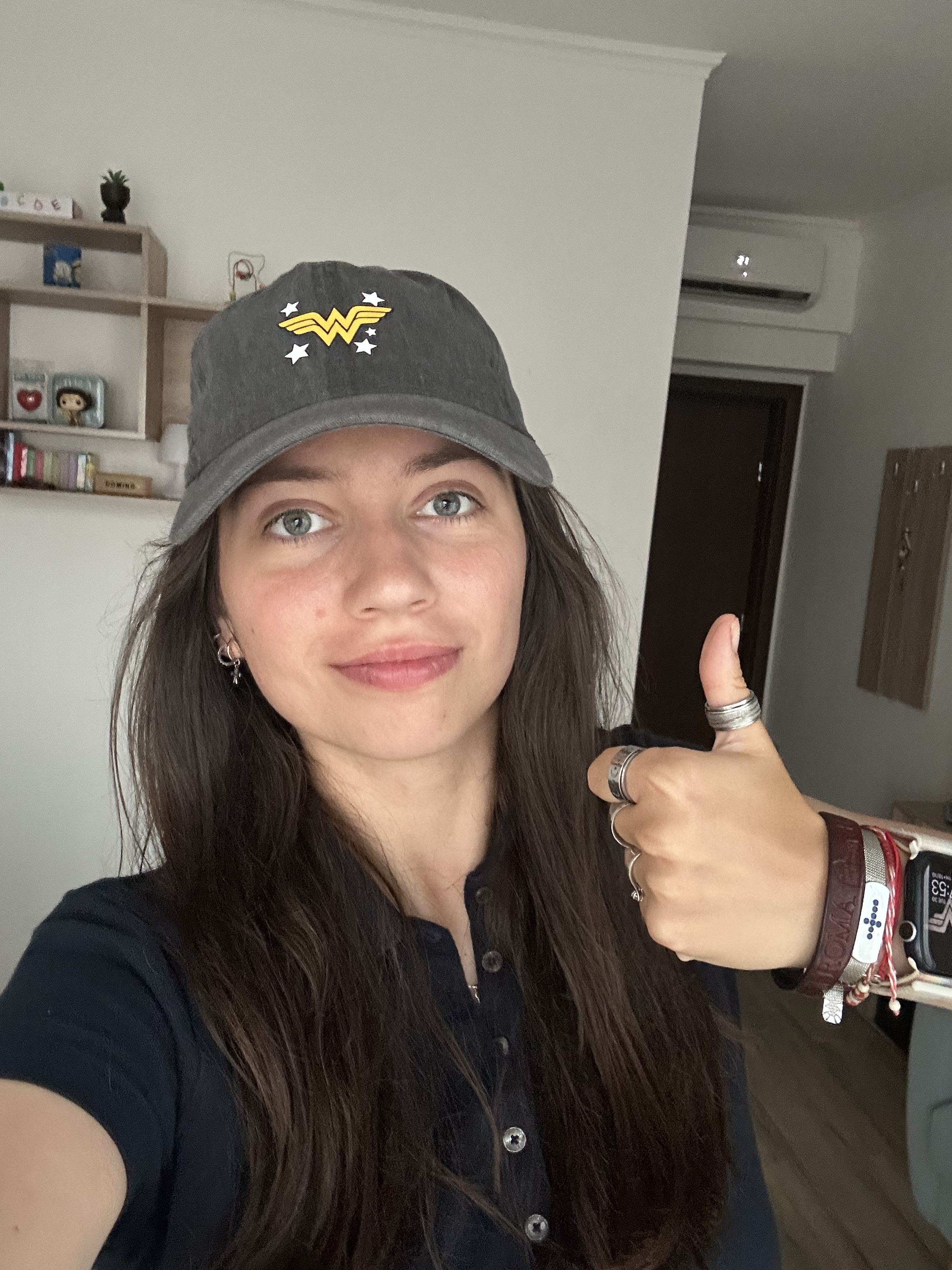Social Media ne face să ne comparăm capitolul 2 din viața noastră cu caputolul 20 din viața altcuiva 👀